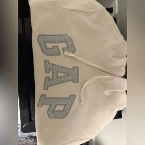 Gap hoodie